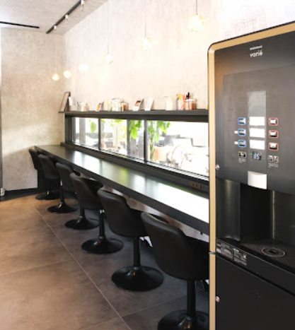 ドライブインナナチ